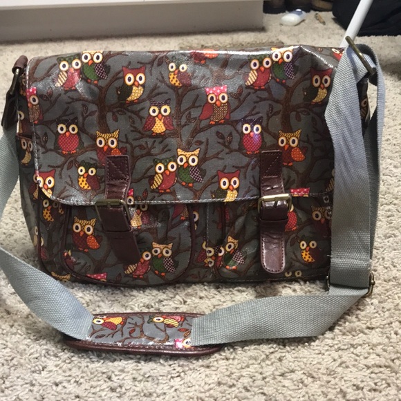 Handbags - Adorable!! Owl Satchel Tote